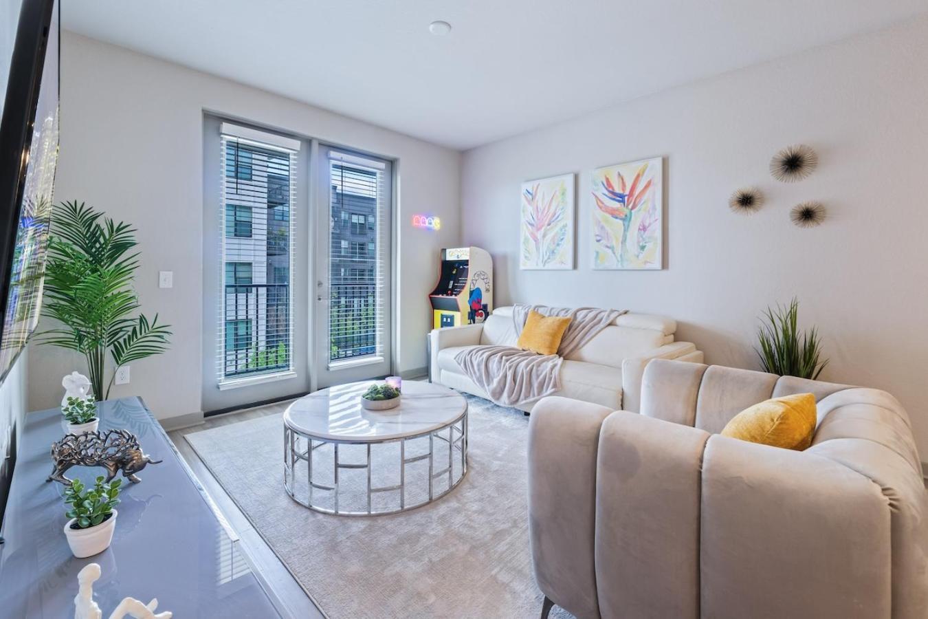 Apartamento Tropicana Field 2 Bed In Dwtwn With Free Parking San Petersburgo Exterior foto