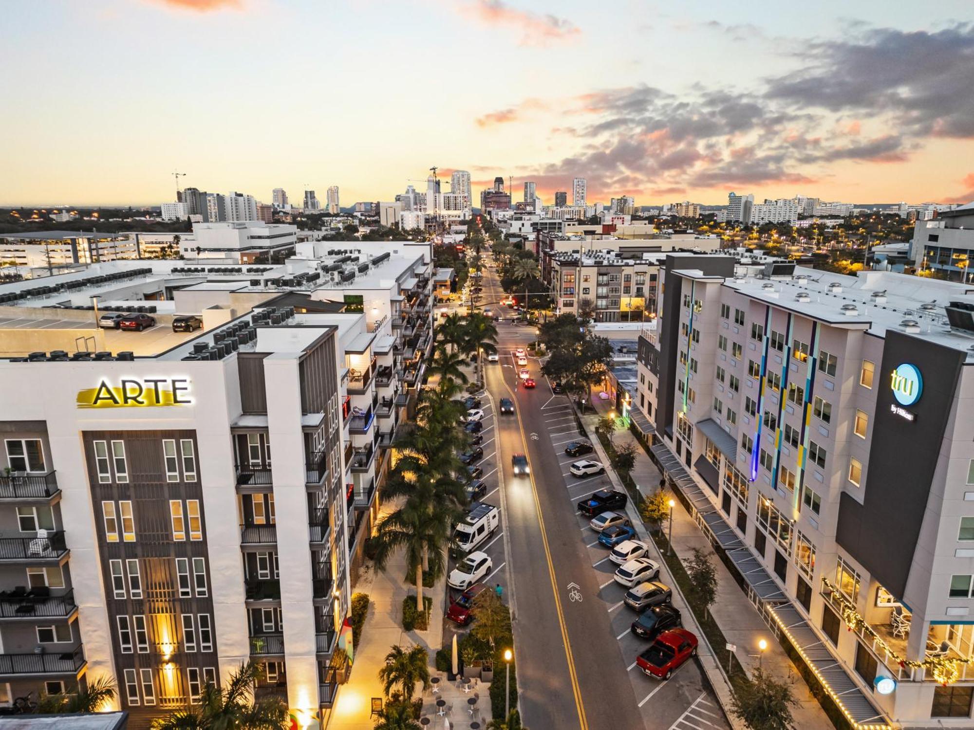 Apartamento Tropicana Field 2 Bed In Dwtwn With Free Parking San Petersburgo Exterior foto