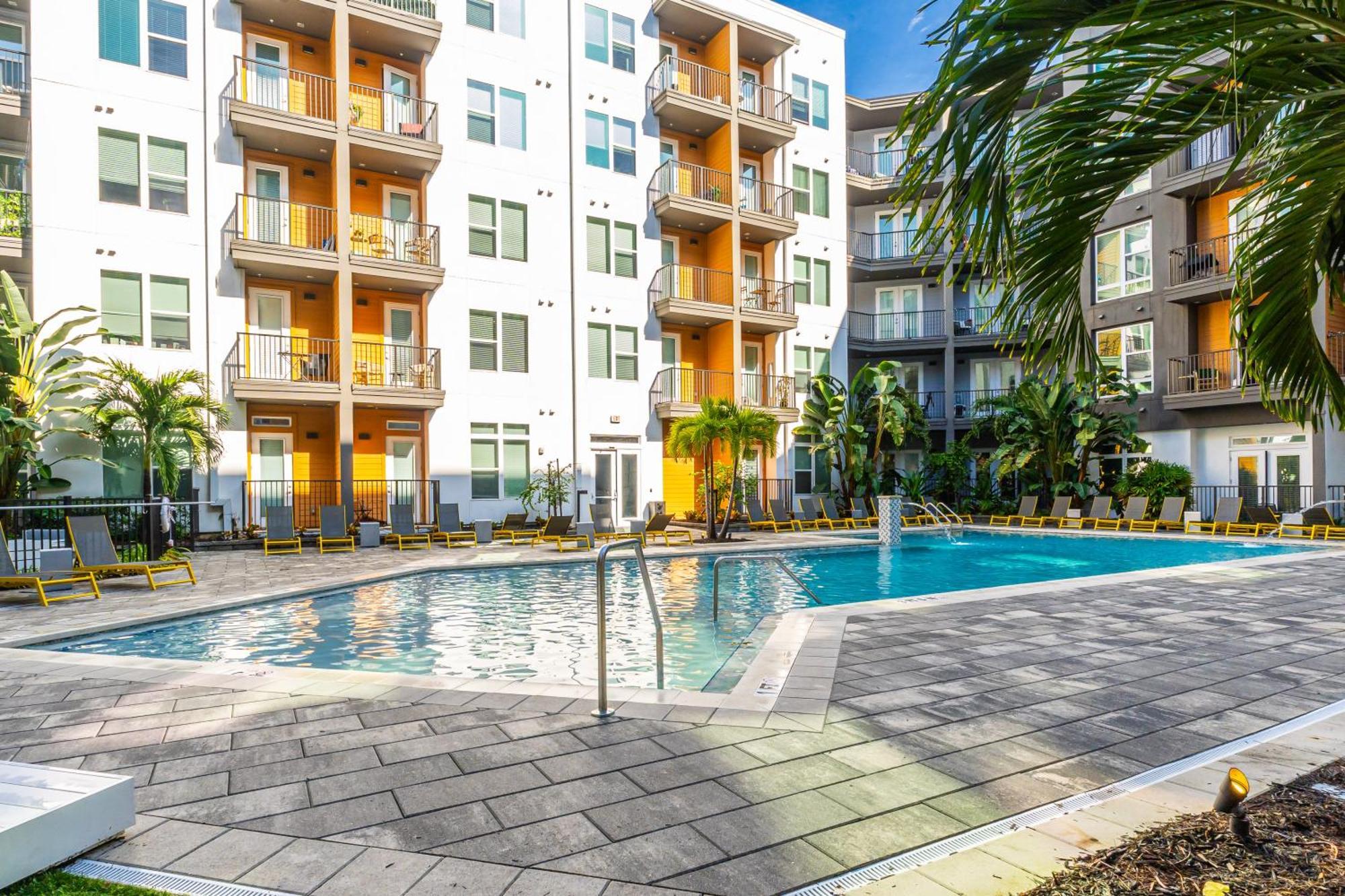 Apartamento Tropicana Field 2 Bed In Dwtwn With Free Parking San Petersburgo Exterior foto