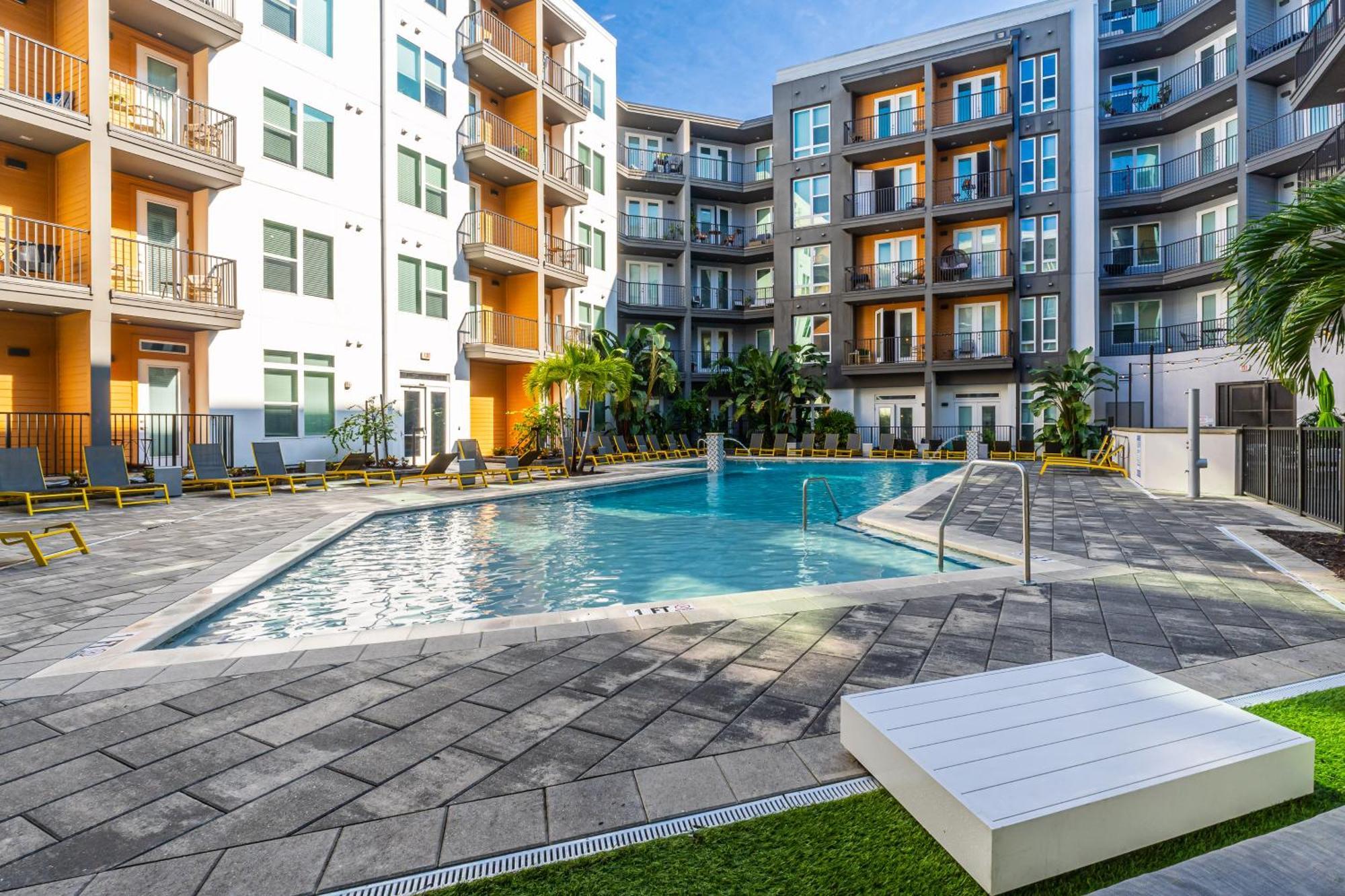 Apartamento Tropicana Field 2 Bed In Dwtwn With Free Parking San Petersburgo Exterior foto