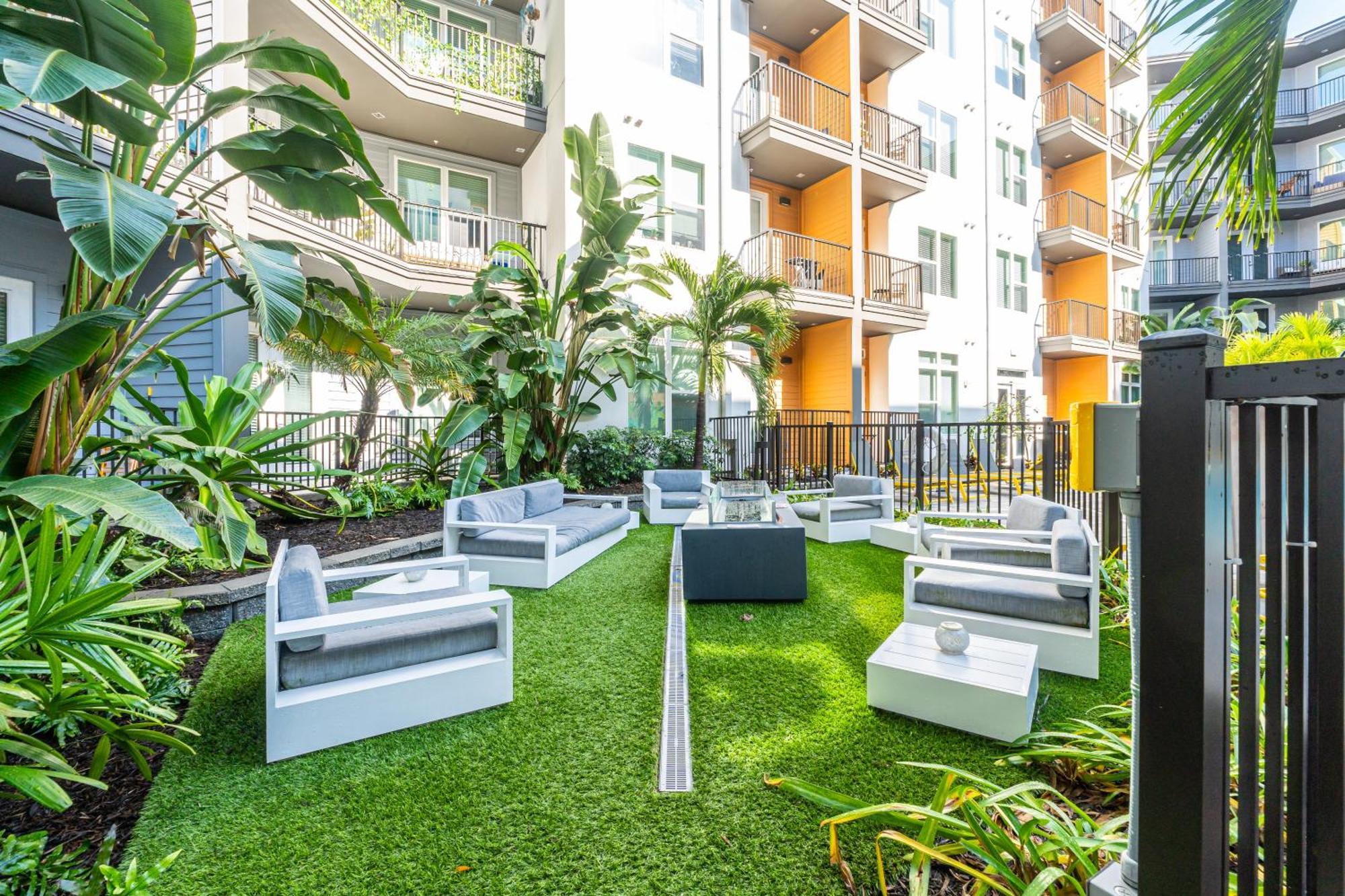 Apartamento Tropicana Field 2 Bed In Dwtwn With Free Parking San Petersburgo Exterior foto